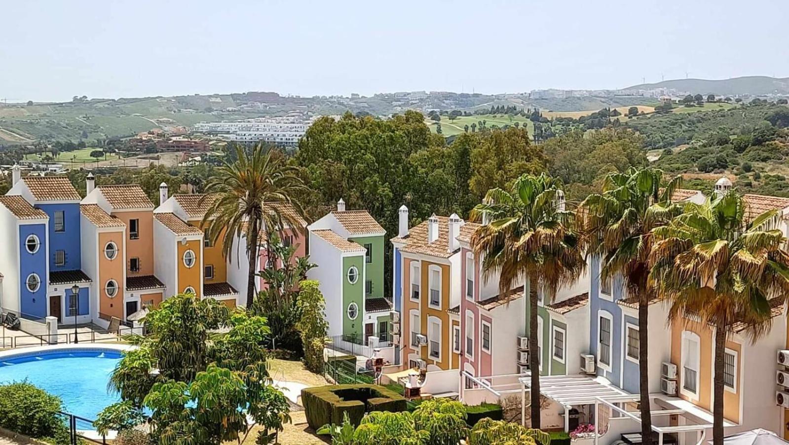 Dom wakacyjny Superb 3 Beds Jardines De Casares